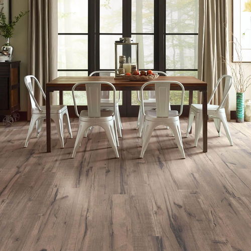Laminate flooring in a classic dining room