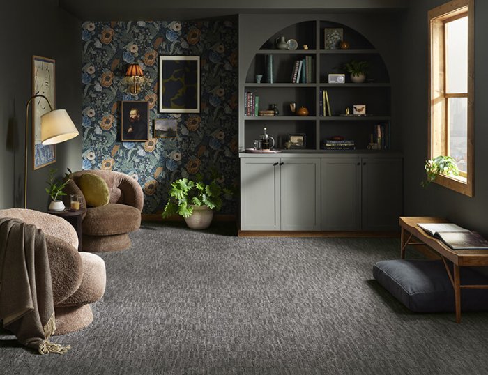 Cozy vintage style lounge room in an Avon IN home